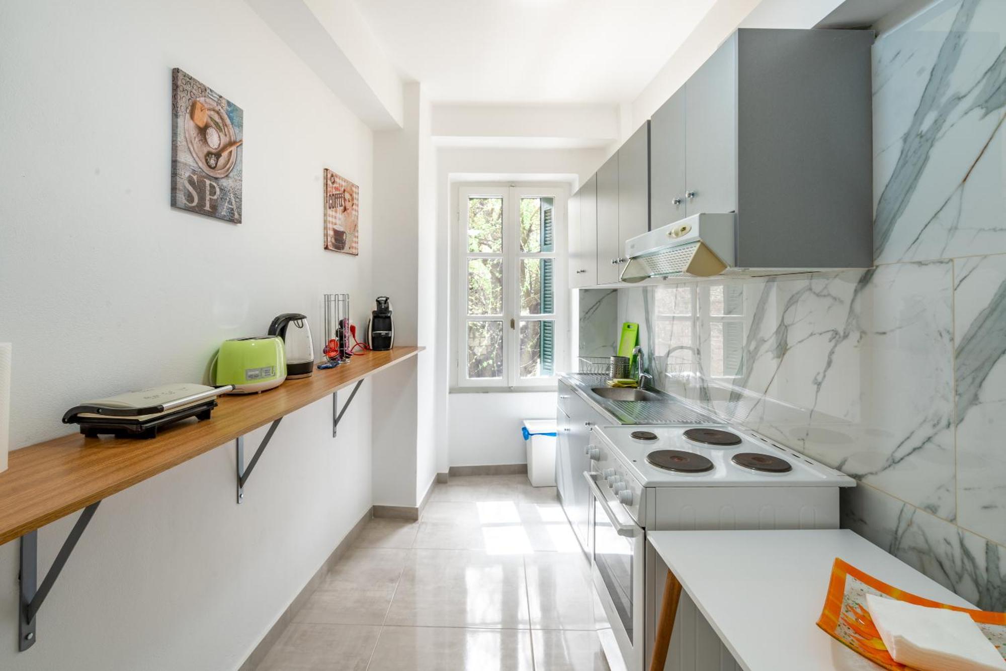 Psiri Gem From In Vivo Apartments- Spacious 1St Floor Apartment With Balcony In Athens' Historic Center Exterior foto